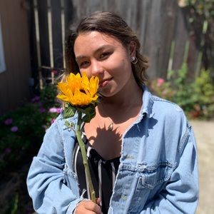 Meet your Posher, Breanna